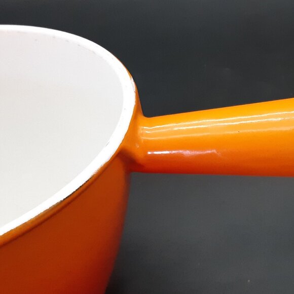 Levcoware Cast Iron Enamel Pot - Picture 8 of 11